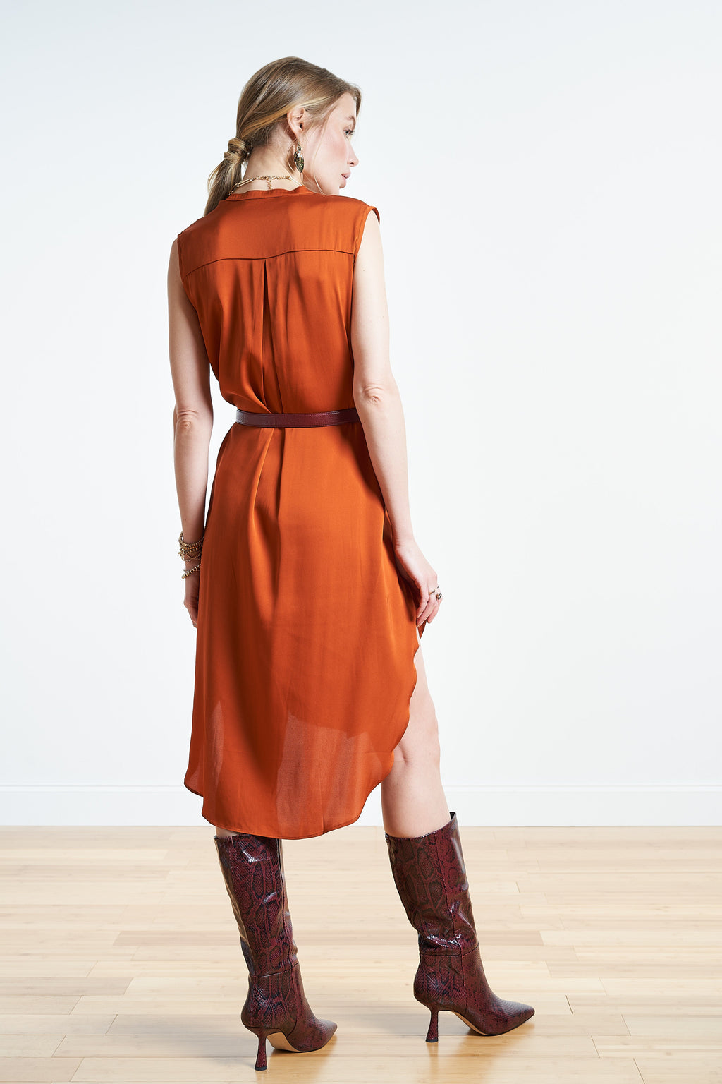 Monte Dress Chesterfield Size M